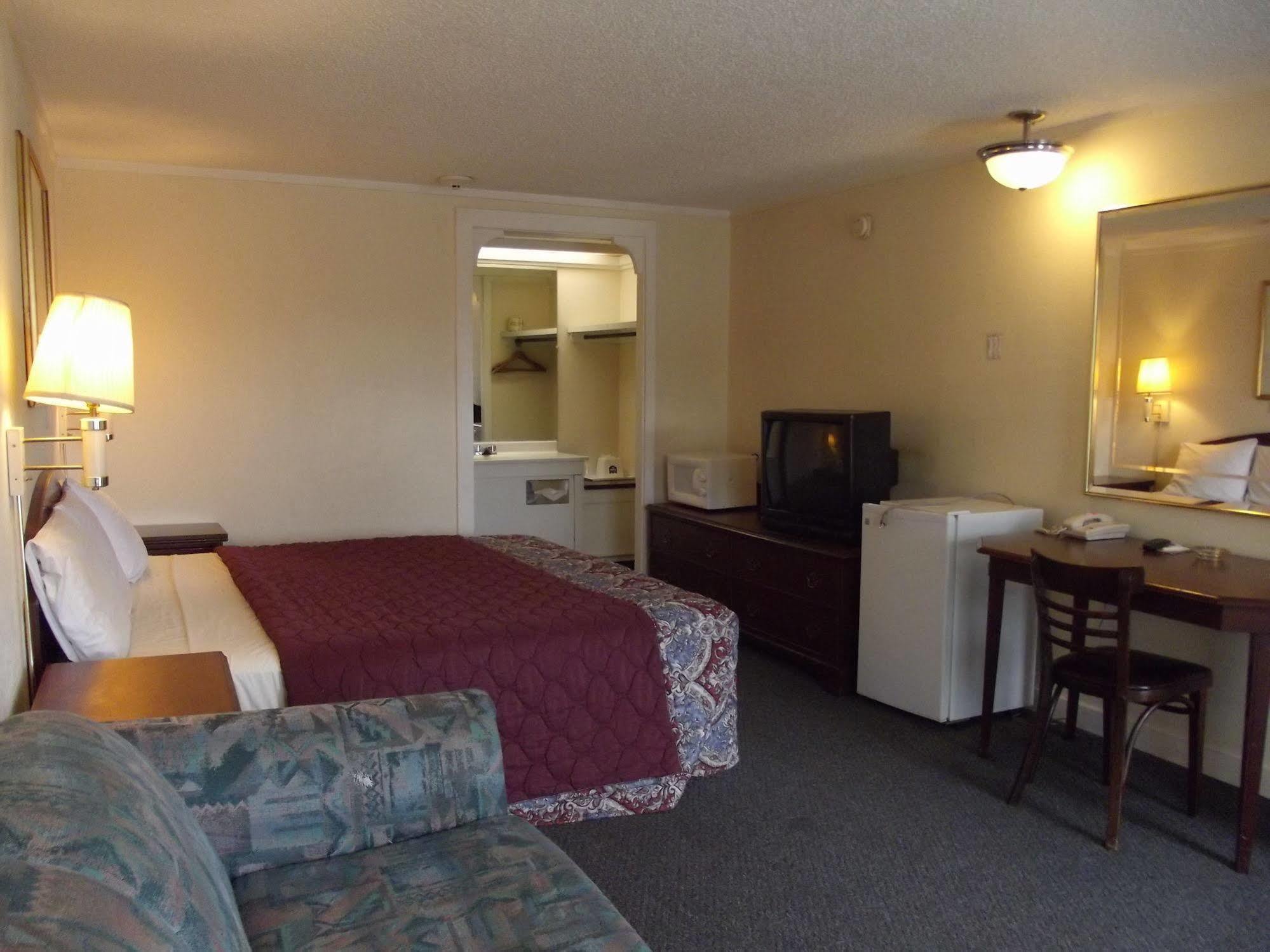Knights Inn Cleveland/Macedonia Eksteriør bilde